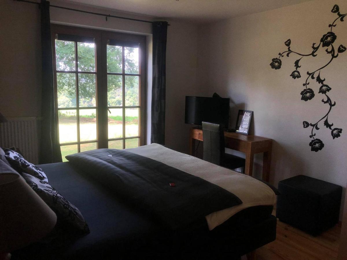 Le Goupil Hotel Вавр Екстериор снимка